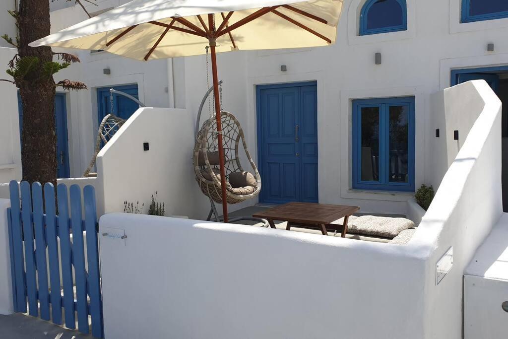 Euphoria Suites & Deluxe Studios ثيرا المظهر الخارجي الصورة