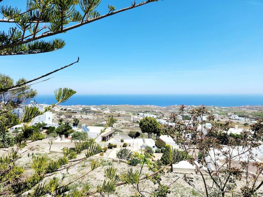 Euphoria Suites & Deluxe Studios ثيرا المظهر الخارجي الصورة