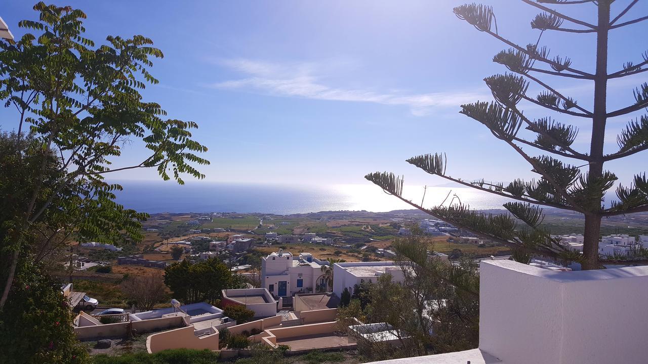 Euphoria Suites & Deluxe Studios ثيرا المظهر الخارجي الصورة