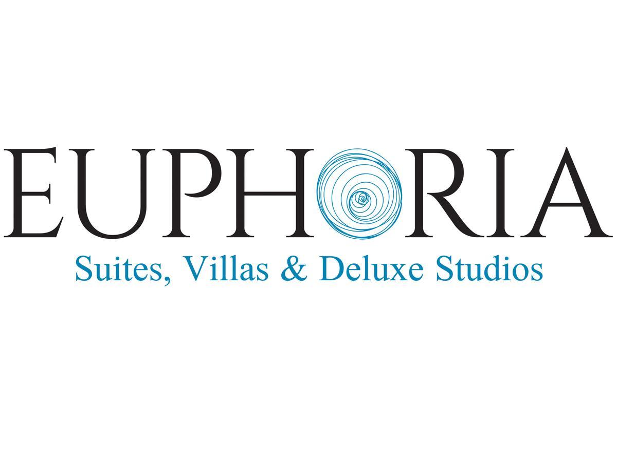 Euphoria Suites & Deluxe Studios ثيرا المظهر الخارجي الصورة